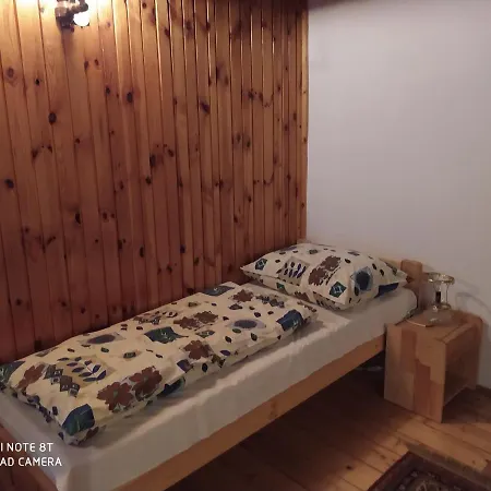 بيت للعطل Prazenica *
