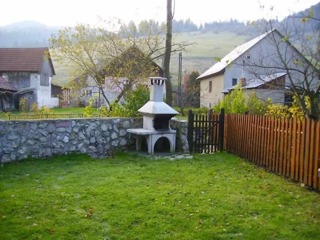 Prazenica Nyaraló Háromrevuca